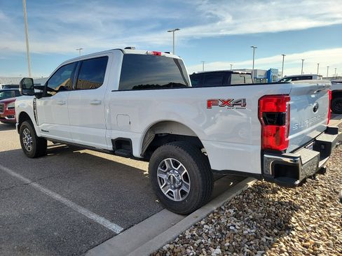 Used 2025 Ford F250 Lariat w/ FX4 Off-Road Package AWD/4WD image 2