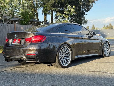 Used 2015 BMW M4 Coupe w/ Executive Package RWD image 6