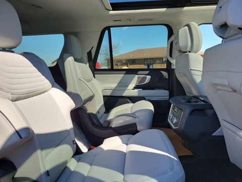 New 2026 Ford Expedition Max Platinum w/ Platinum Ultimate Package image 17