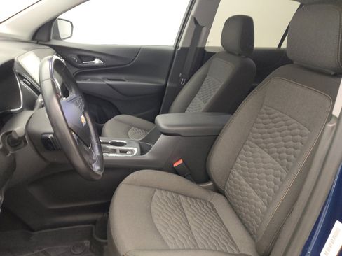 Used 2021 Chevrolet Equinox LT FWD image 17