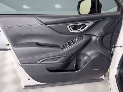 Used 2020 Subaru Forester Limited w/ Popular Package #3 image 12