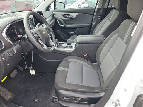 Used 2025 Chevrolet Blazer LT AWD/4WD image 13