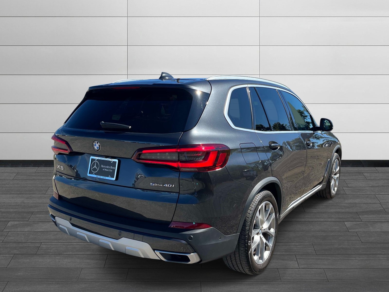 Used 2021 BMW X5 sDrive40i w/ Premium Package 2 RWD image 3