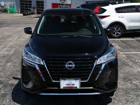 Certified 2025 Nissan Kicks Play S FWD image 7