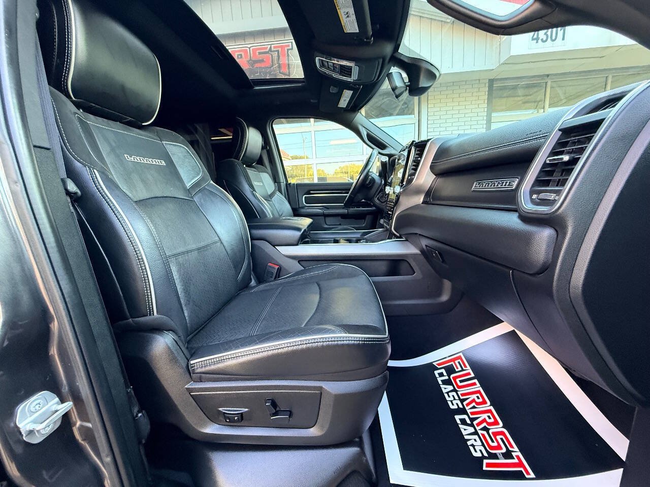 Used 2020 RAM 2500 Laramie w/ Night Edition AWD/4WD image 44