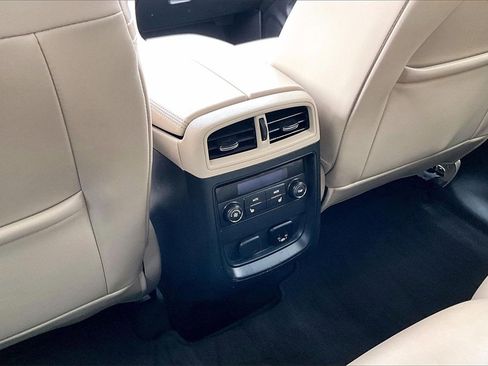 Used 2017 Buick Envision Essence image 28