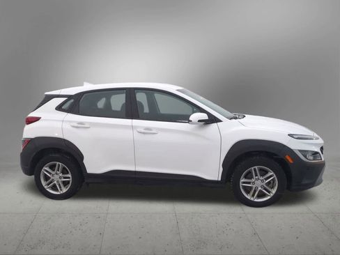 Used 2023 Hyundai Kona SE image 7