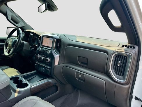 Used 2019 GMC Sierra 1500 SLT w/ SLT Premium Plus Package AWD/4WD image 30