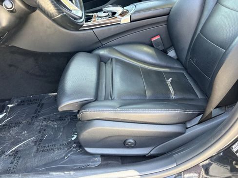 Used 2015 Mercedes-Benz C 300 4MATIC Sedan image 19
