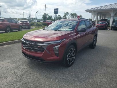 New 2025 Chevrolet Trax RS w/ Sunroof Package