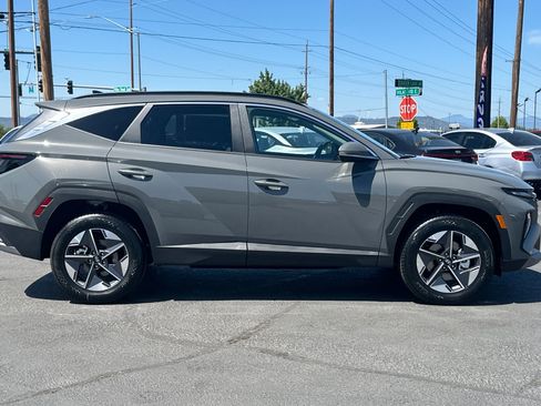New 2026 Hyundai Tucson SEL AWD/4WD image 3