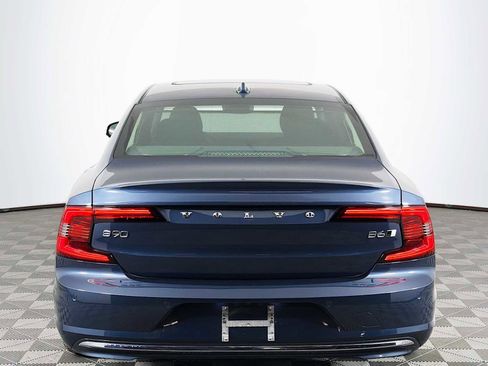 Used 2022 Volvo S90 B6 Inscription w/ Advanced Package image 6