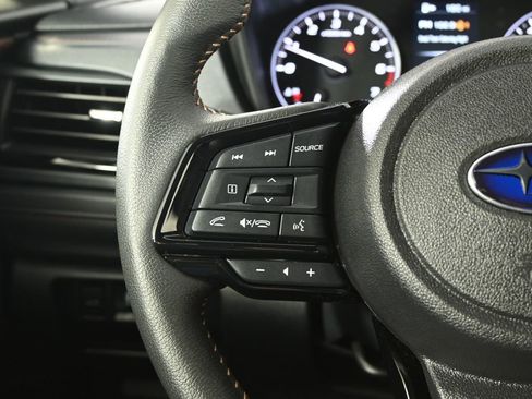 Used 2025 Subaru Forester Touring AWD/4WD image 35