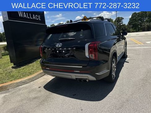 Used 2024 Hyundai Palisade SEL w/ Premium Package FWD image 6