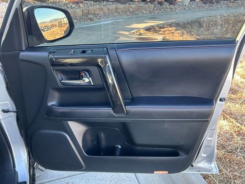 Used 2023 Toyota 4Runner TRD Off-Road Premium image 30