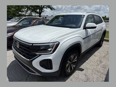 Used 2024 Volkswagen Atlas Cross Sport SE