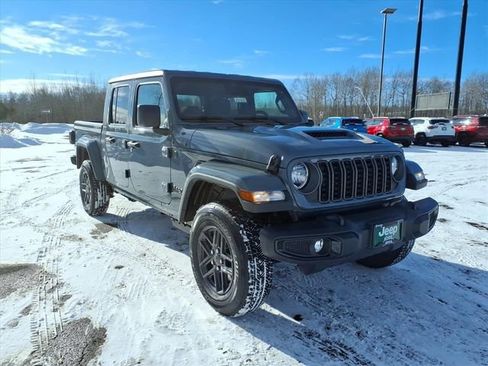 New 2026 Jeep Gladiator Sport image 7