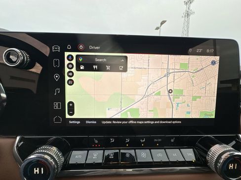 Used 2024 GMC Canyon AT4 w/ Technology Package image 14