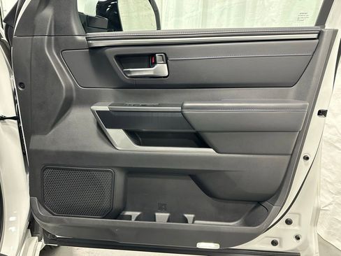 Used 2025 Toyota Tundra Platinum image 62