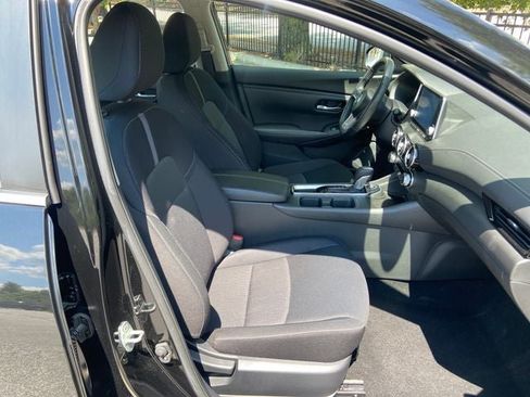 Used 2022 Nissan Sentra SV FWD image 26