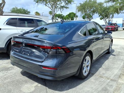 Used 2023 Honda Accord LX image 4
