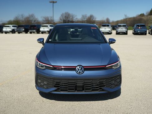 New 2026 Volkswagen GTI SE FWD image 3