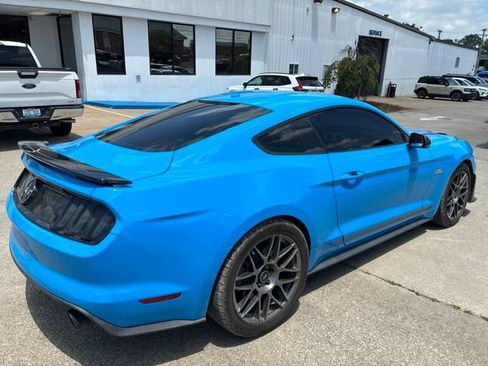 Used 2017 Ford Mustang GT Premium w/ Equipment Group 401A RWD image 8