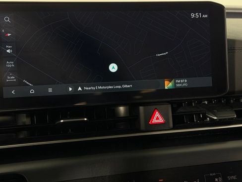 Used 2026 Kia Carnival FWD image 18