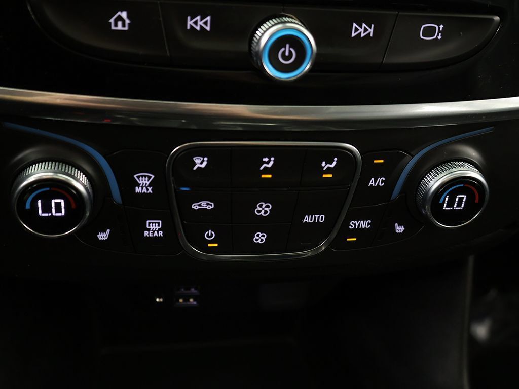 Used 2021 Chevrolet Traverse RS w/ LPO, Floor Liner Package AWD/4WD image 58