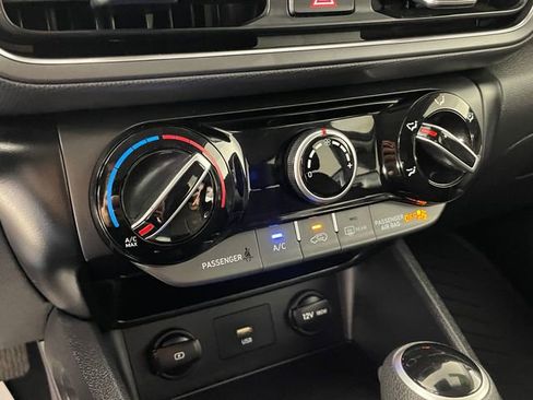 Certified 2022 Hyundai Kona SEL image 9