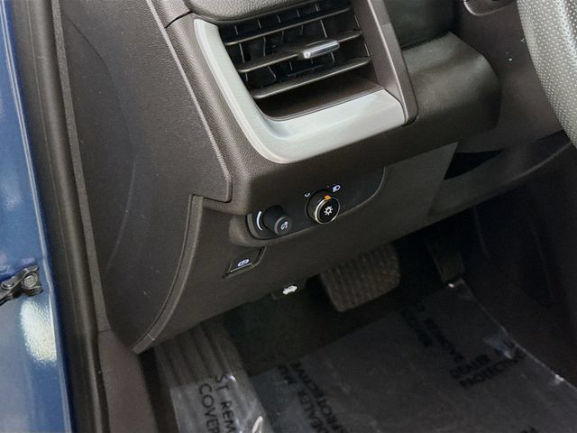Used 2024 GMC Terrain SLE FWD image 11