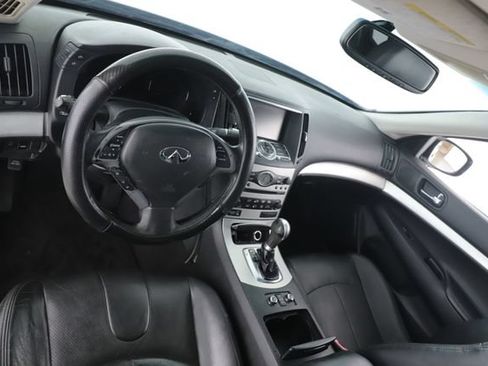 Used 2009 INFINITI G37 x Sedan w/ Premium Pkg AWD/4WD image 17