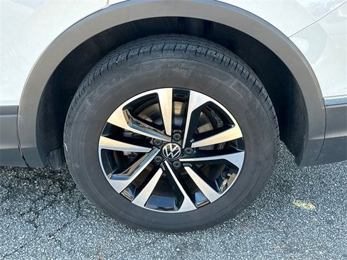 Certified 2024 Volkswagen Tiguan S image 20