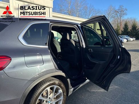 Used 2019 BMW X5 xDrive40i w/ Premium Package 2 image 12