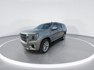 Used 2023 GMC Yukon XL SLT w/ SLT Premium Package AWD/4WD video 4