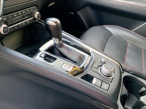 Used 2024 MAZDA CX-5 Carbon Edition image 16