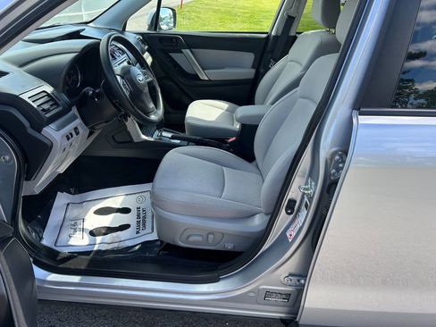 Used 2015 Subaru Forester 2.5i Premium w/ All-Weather Package AWD/4WD image 13