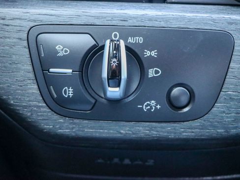 Used 2017 Audi A4 2.0T Premium Plus image 30