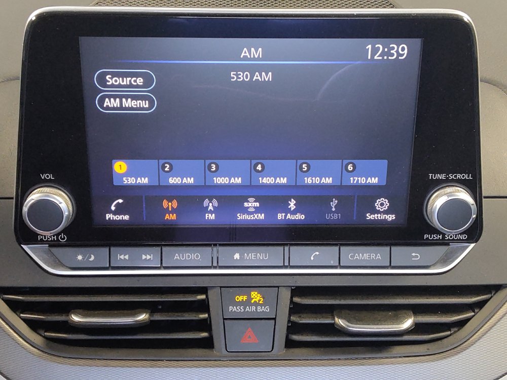 Used 2025 Nissan Altima 2.5 SR FWD image 25