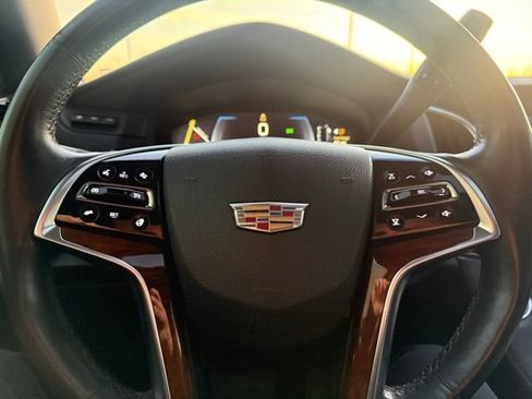 Used 2015 Cadillac Escalade Premium image 20