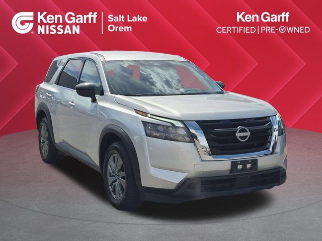Certified 2024 Nissan Pathfinder S AWD/4WD image 1