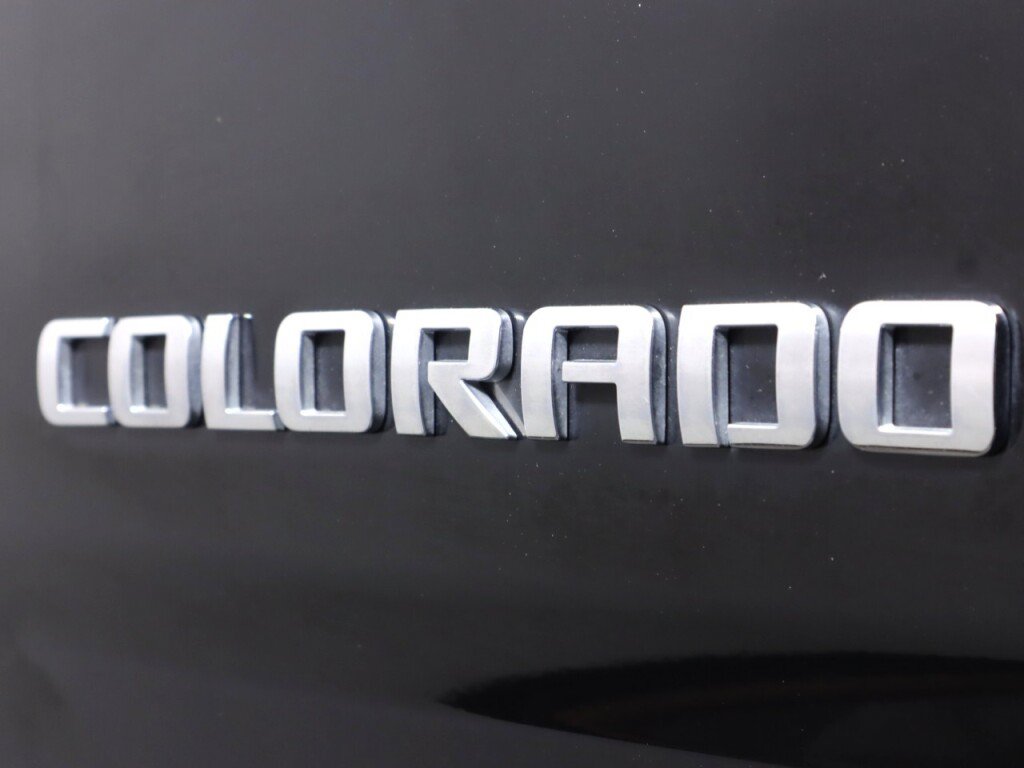 Used 2016 Chevrolet Colorado Z71 AWD/4WD image 31