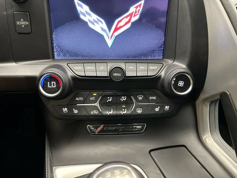 Used 2014 Chevrolet Corvette Stingray Convertible w/ 2LT Preferred Equipment Group RWD image 22