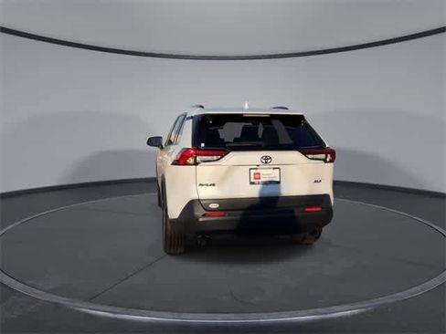 Used 2025 Toyota RAV4 XLE Premium image 7
