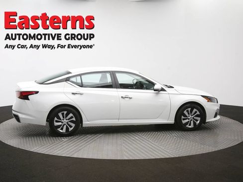 Used 2022 Nissan Altima 2.5 S FWD image 42