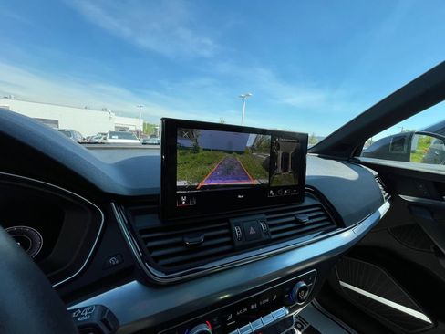 Used 2023 Audi Q5 2.0T Prestige AWD/4WD image 24