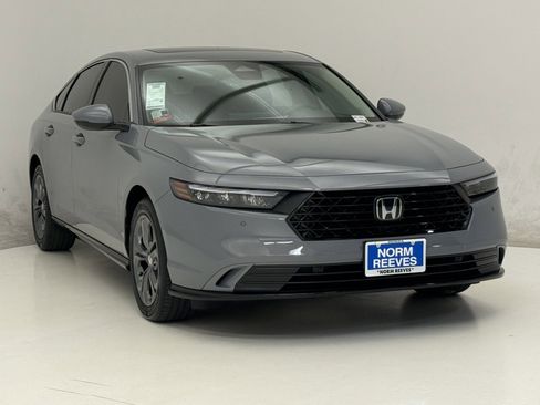 New 2025 Honda Accord EX-L image 3