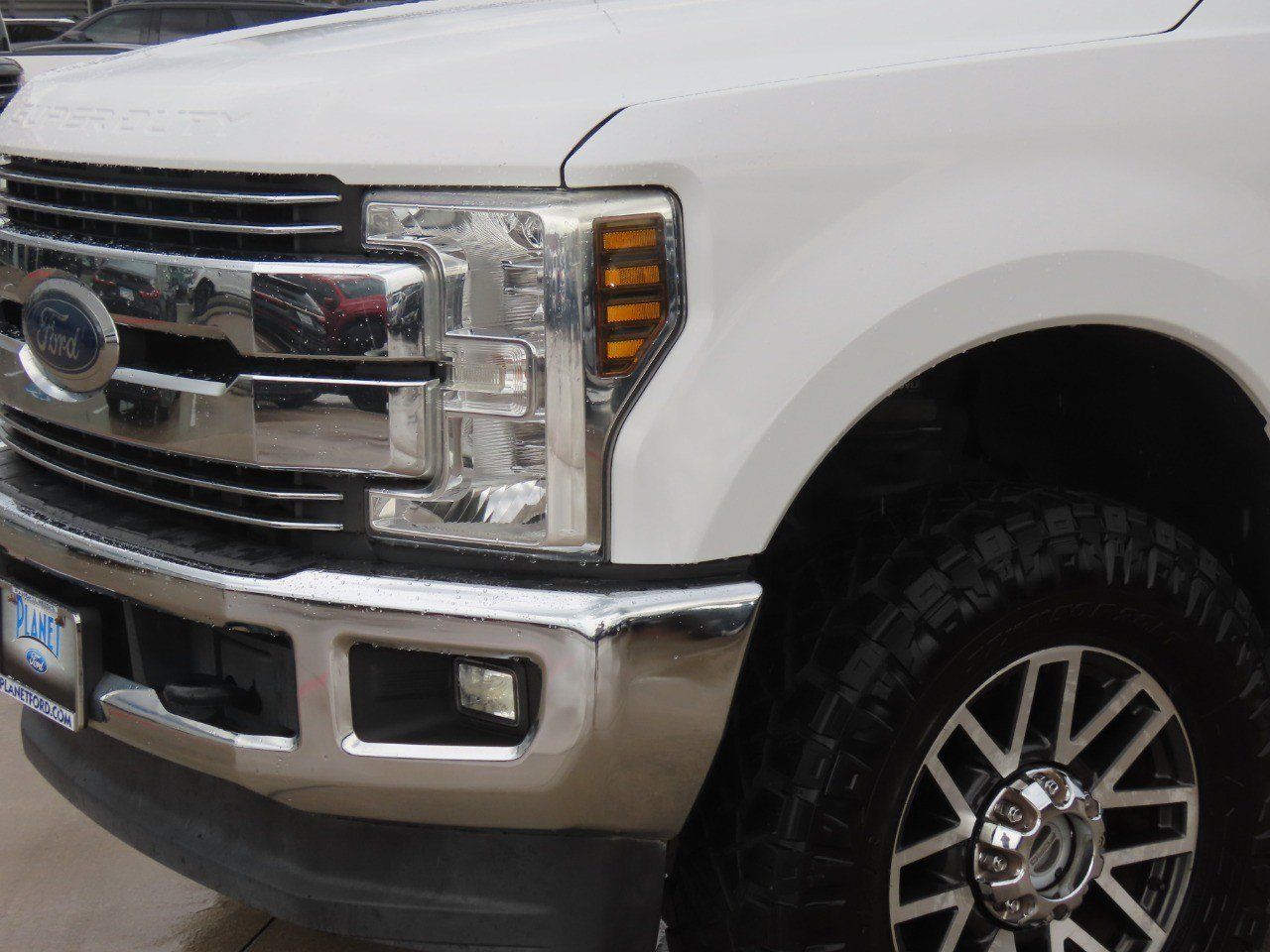 Used 2019 Ford F250 Lariat w/ Lariat Value Package AWD/4WD image 3