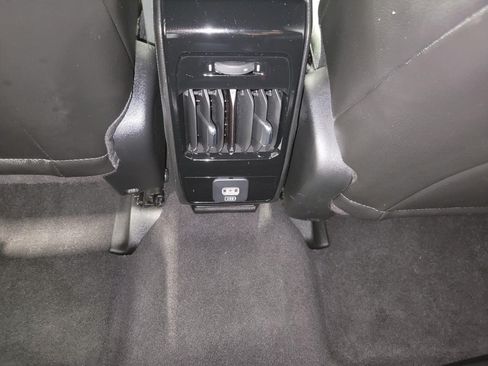 Used 2025 Jeep Compass Trailhawk AWD/4WD image 49
