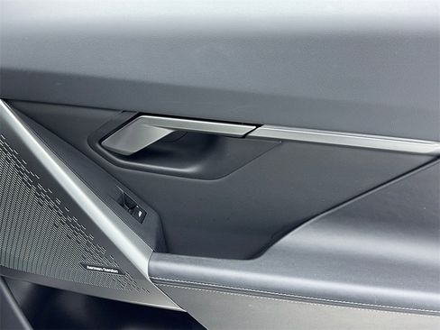 Used 2024 BMW 530i image 51